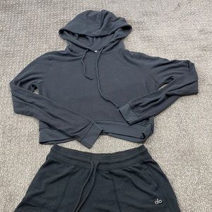 Alo Yoga Fleece Comfy Set